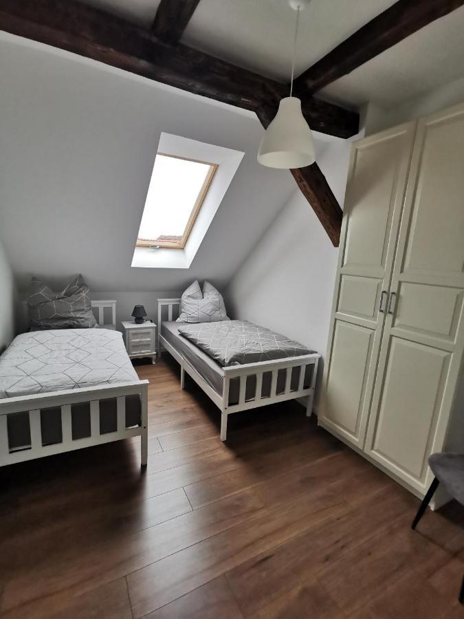 Fewo Rohleder De Mit 130M2 Und Garten Fuer 6Pers Mit 2 Bad Cottbus Luaran gambar